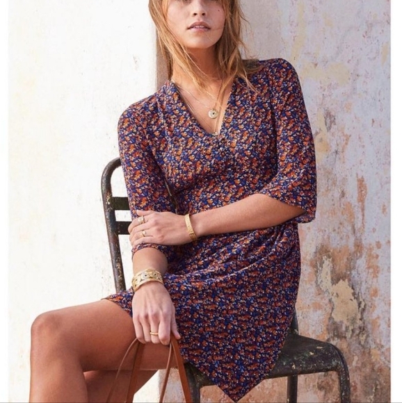 Sezane Ambroise Dress in Marine Flowers size 36 NWT - Picture 3 of 10